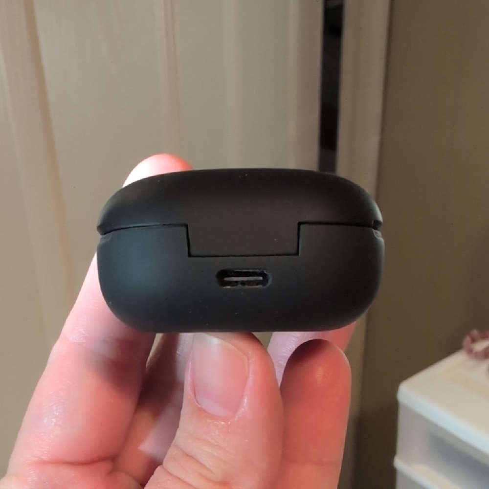 Samsung Galaxy Buds 2 Pro Matte Black Earbuds And Charging Case - Picture 4 of 16